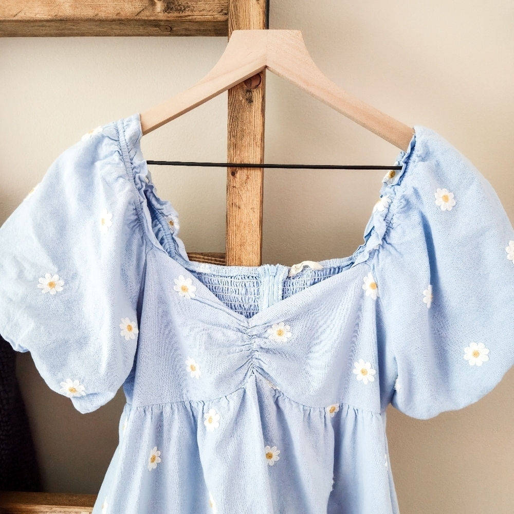 Altar’d State Light Blue Daisy Puff Sleeve Mini Dress – Size M - Picture 5 of 10